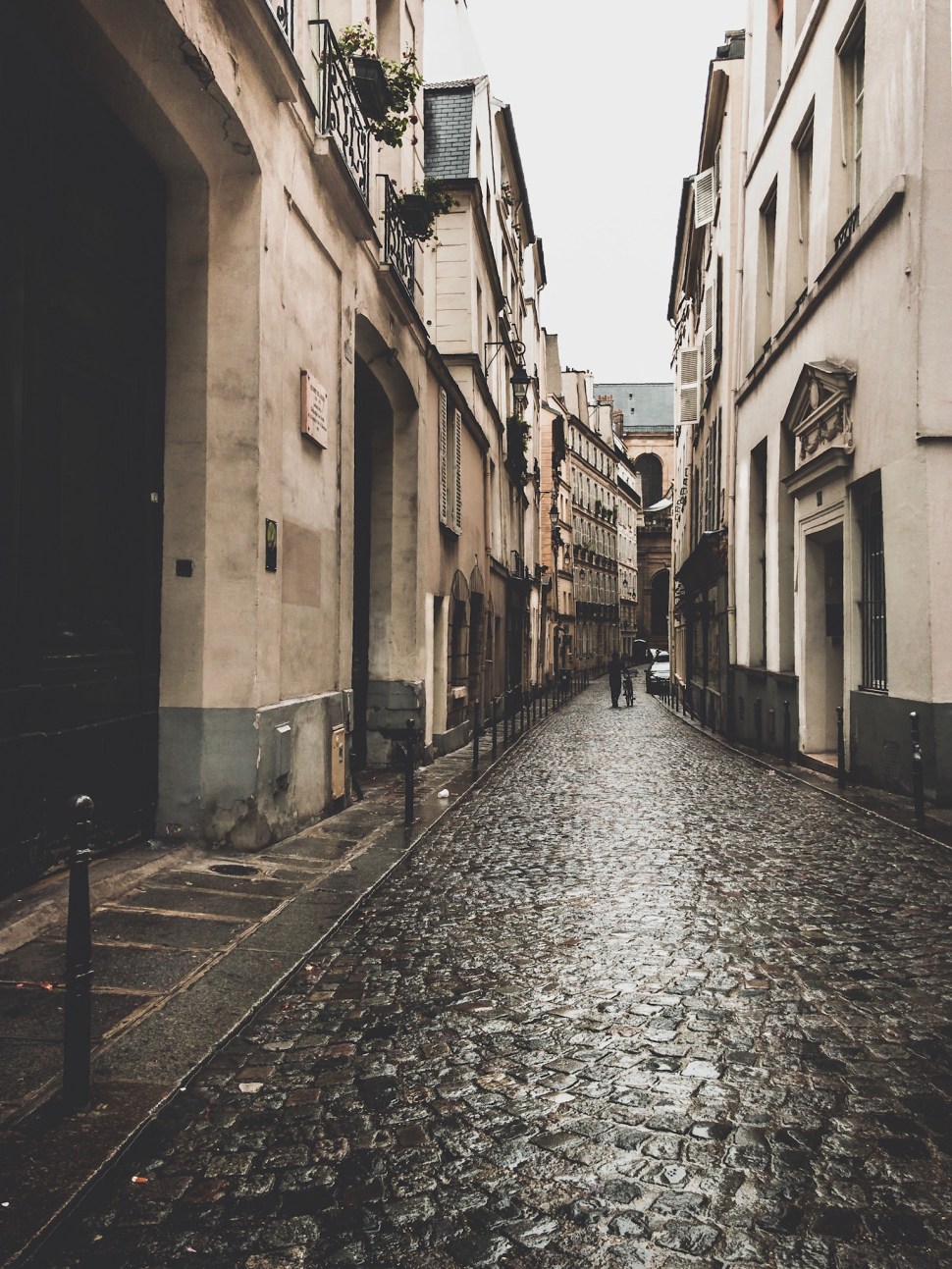 Rue Servandoni, Paris France