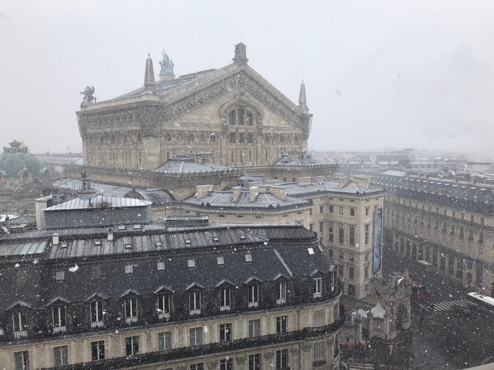 DC244EE1-A241-47FD-B947-7B641D1678F2