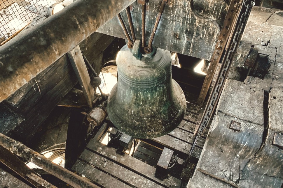 2B2C2491-2892-44D9-8408-0DDB1F0C86E6