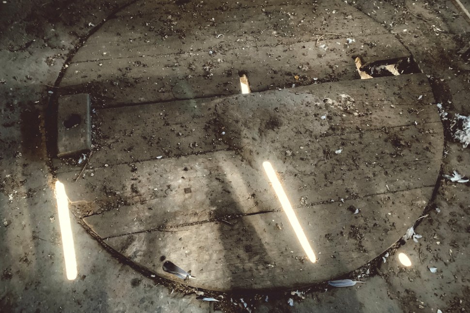 48696131-9D06-4319-A5ED-79C905E11475