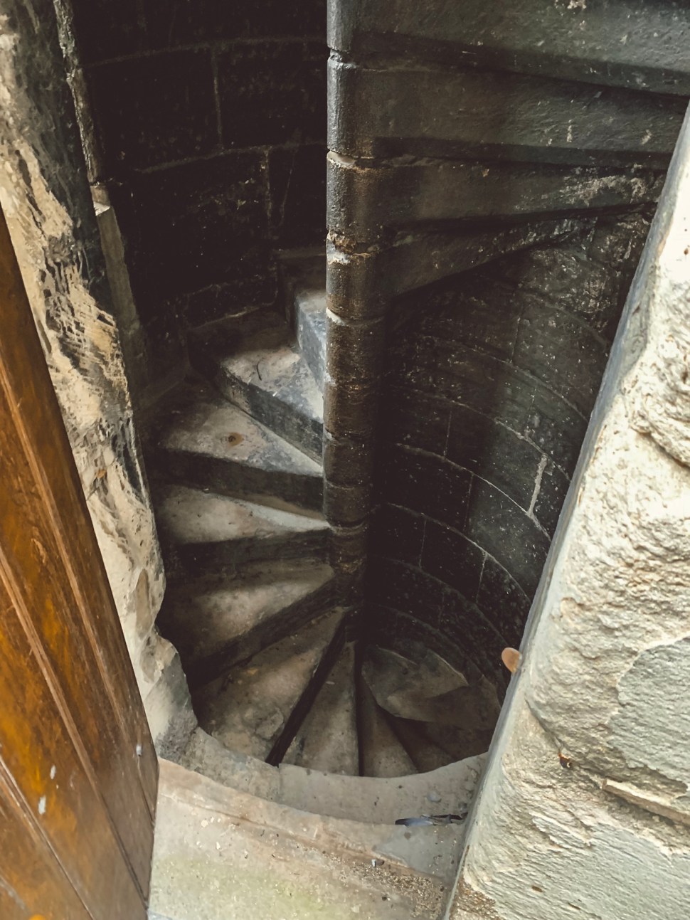 6965E968-C11F-4CF8-A6A9-31AEE76E6BC9