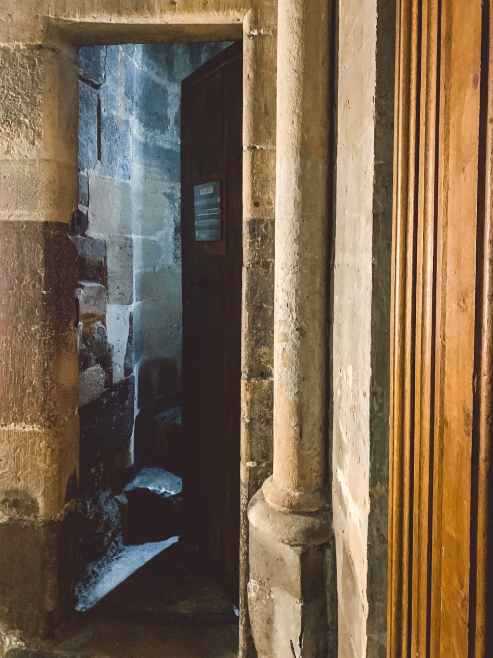 EDB4E34F-2B9D-4A57-A615-05C1A51E323C